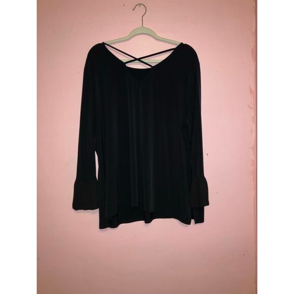 The limited black bell sleeve blouse size 1X - Picture 7 of 7
